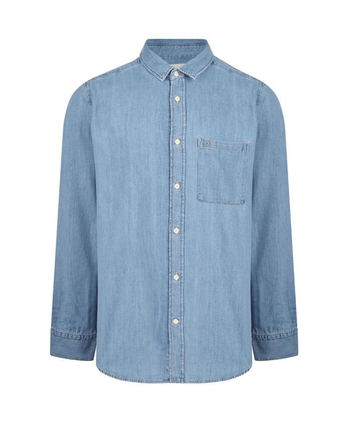 blue-classic-buttoned-shirt