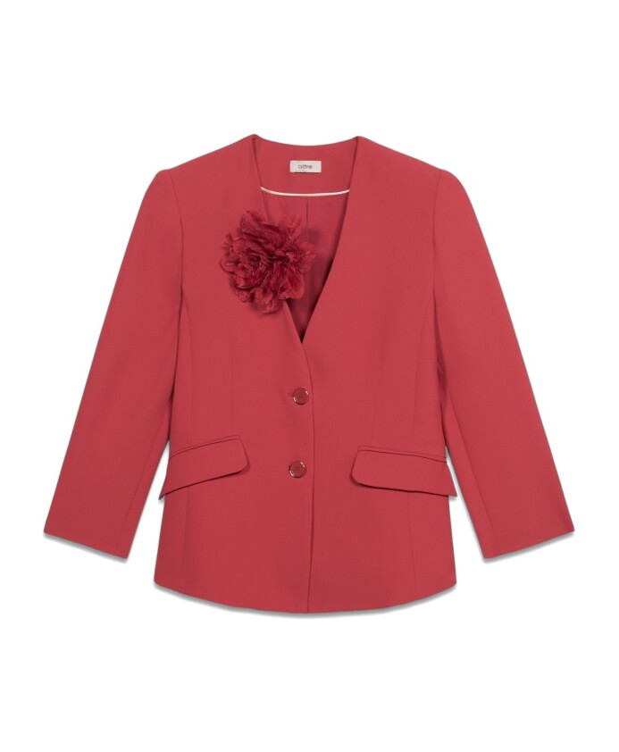 veste-structuree-avec-fleur-decorative