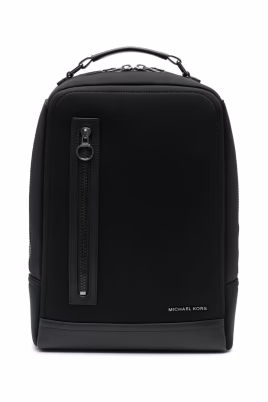 sac-a-dos-noir-decontracte-forme-trapeze