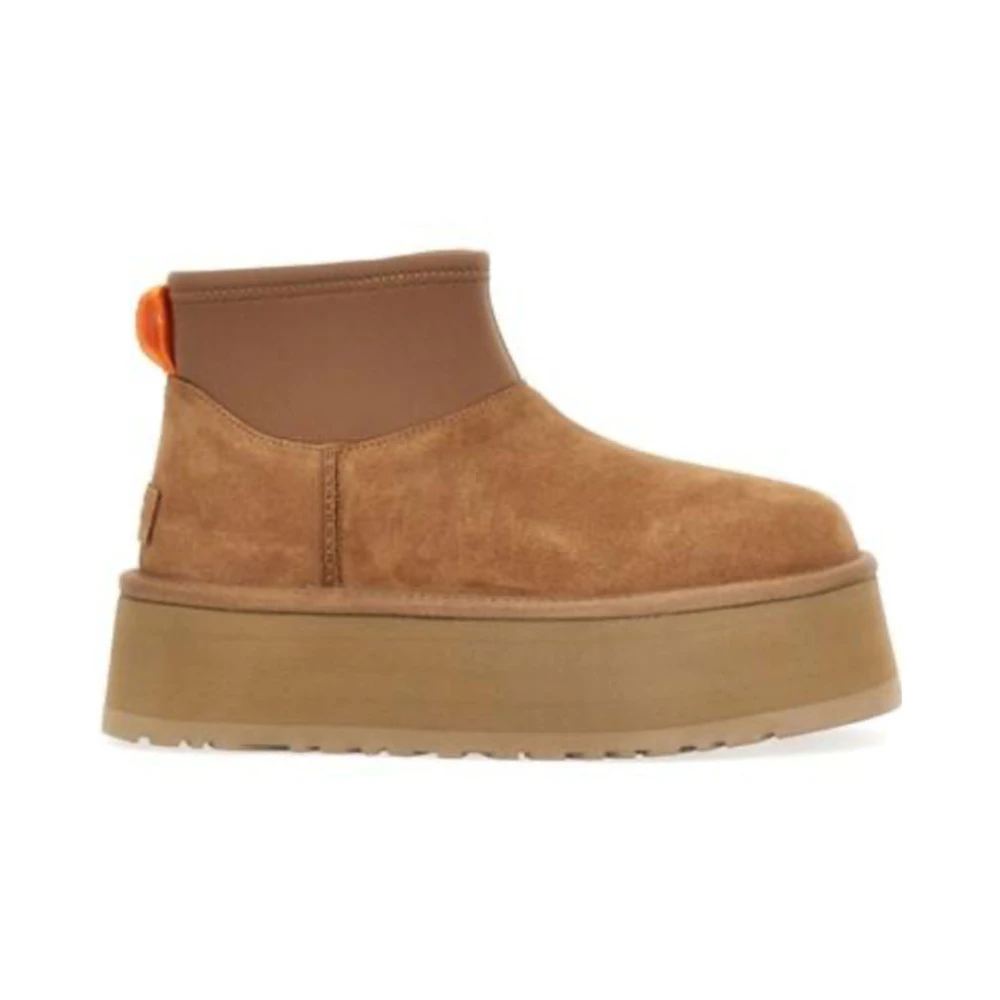 UGG Klassieke Mini Dipper in Chestnut