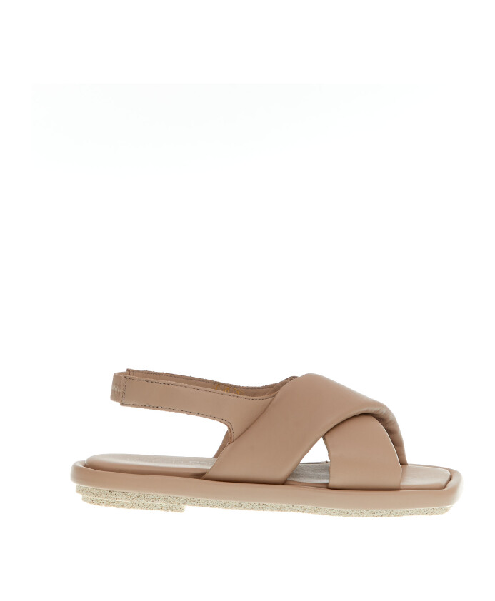 sandales-en-cuir-beige-croix-douce