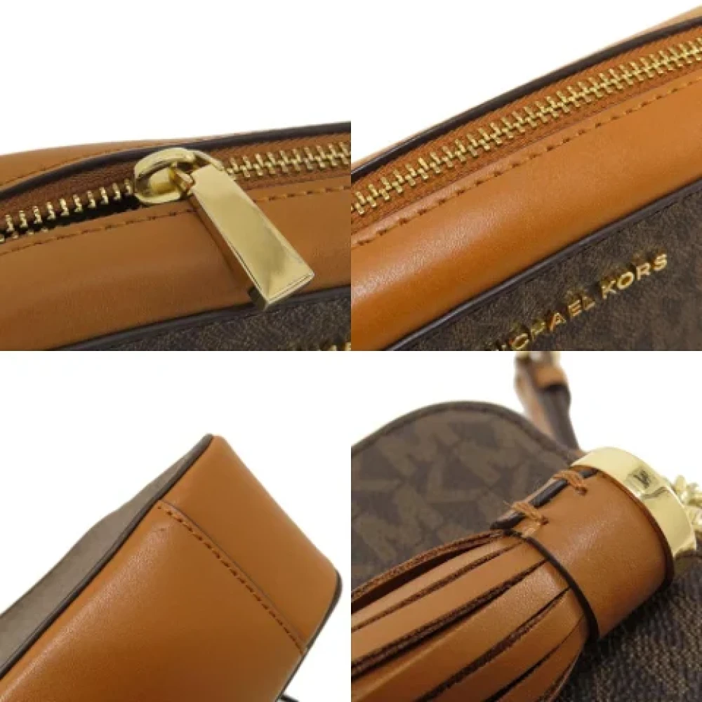 Michael Kors Pre-owned Canvas shoulder-bags Brown Dames