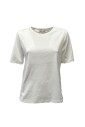 t-shirt-decontracte-avec-col-rond