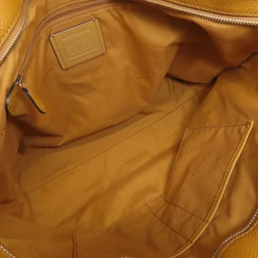Coach Pre-owned Leather handbags Brown Dames