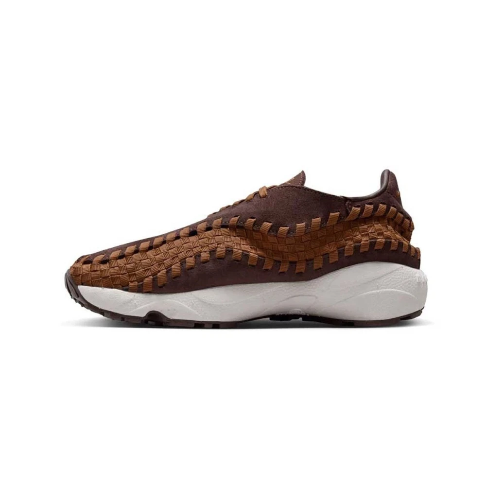 Nike Donna Marrone Sport, 44 1/2 Eu, New,
