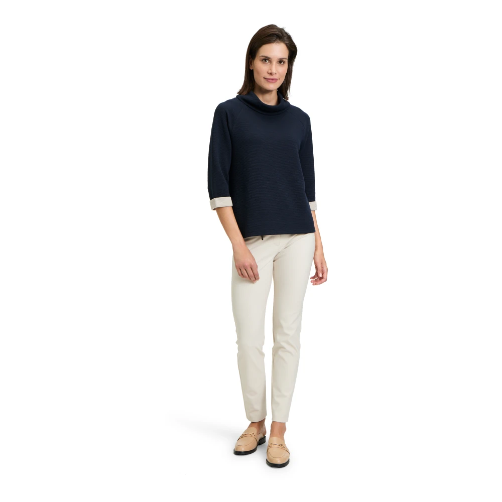Betty Barclay Trendy Turtleneck Sweatshirt met Glitter Blue Dames