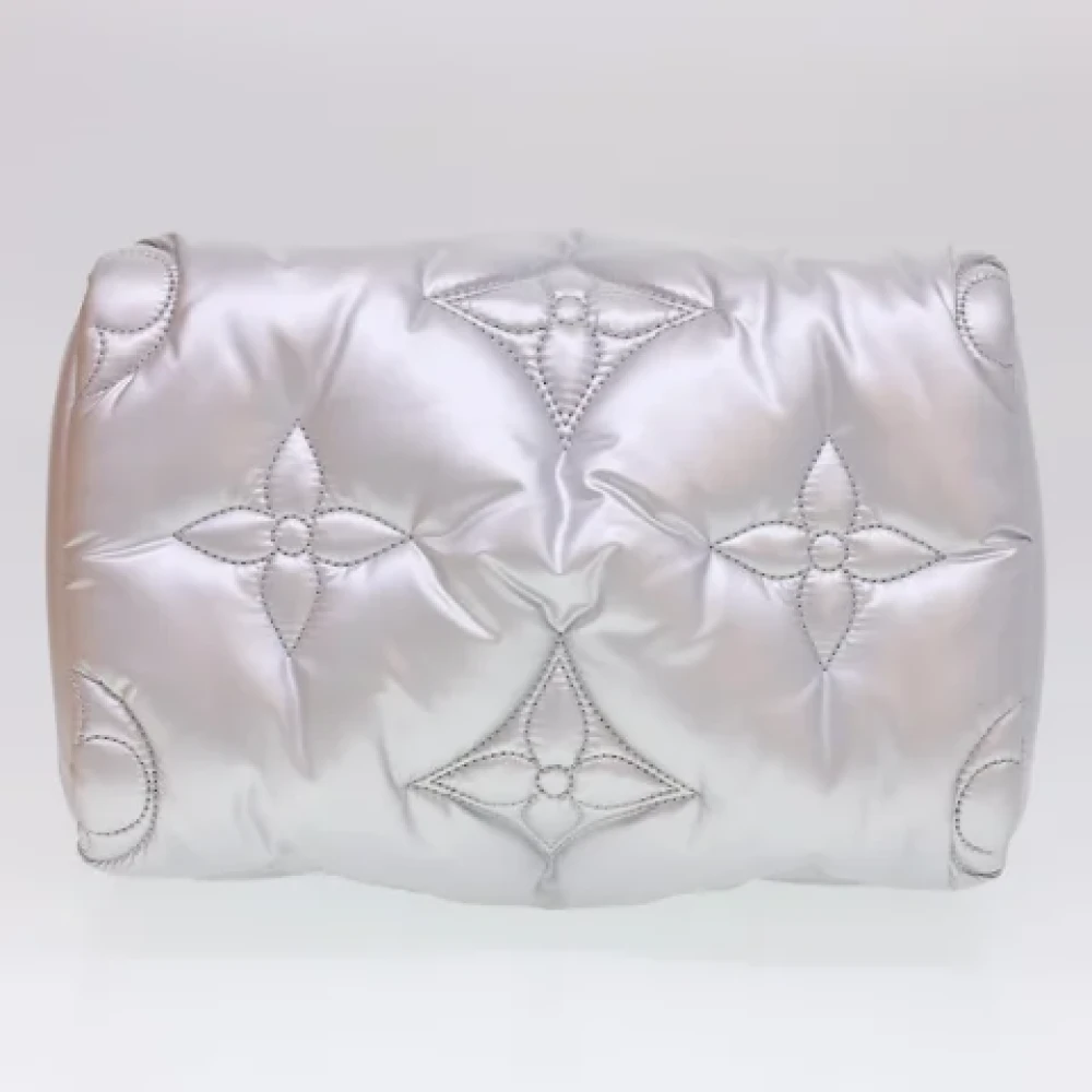 Louis Vuitton Vintage Pre-owned Fabric louis-vuitton-bags Gray Heren