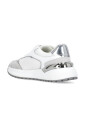 sneakers-avec-details-metalliques