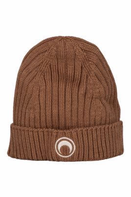 gorro-de-punto-con-logo-de-luna-en-camel