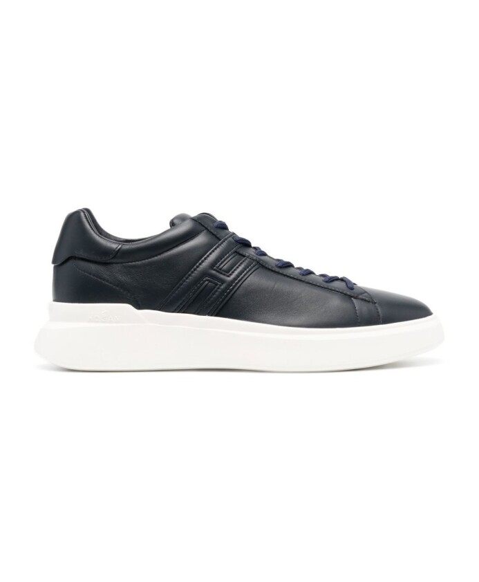 sneakers-modele-slash-en-noir