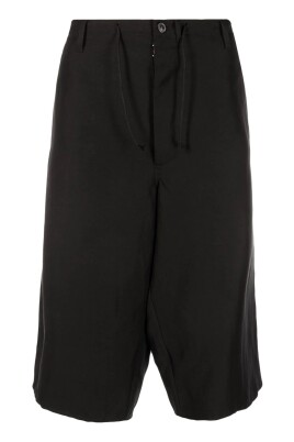 drop-crotch-four-stitch-shorts