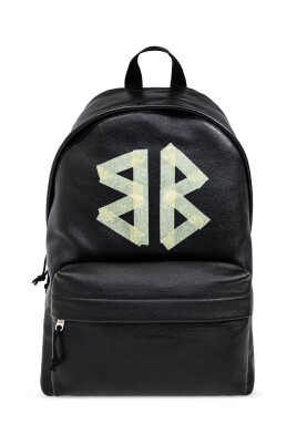 black-backpack-with-front-zip-pocket