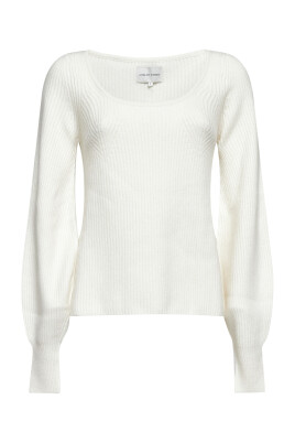 white-sweater-collection