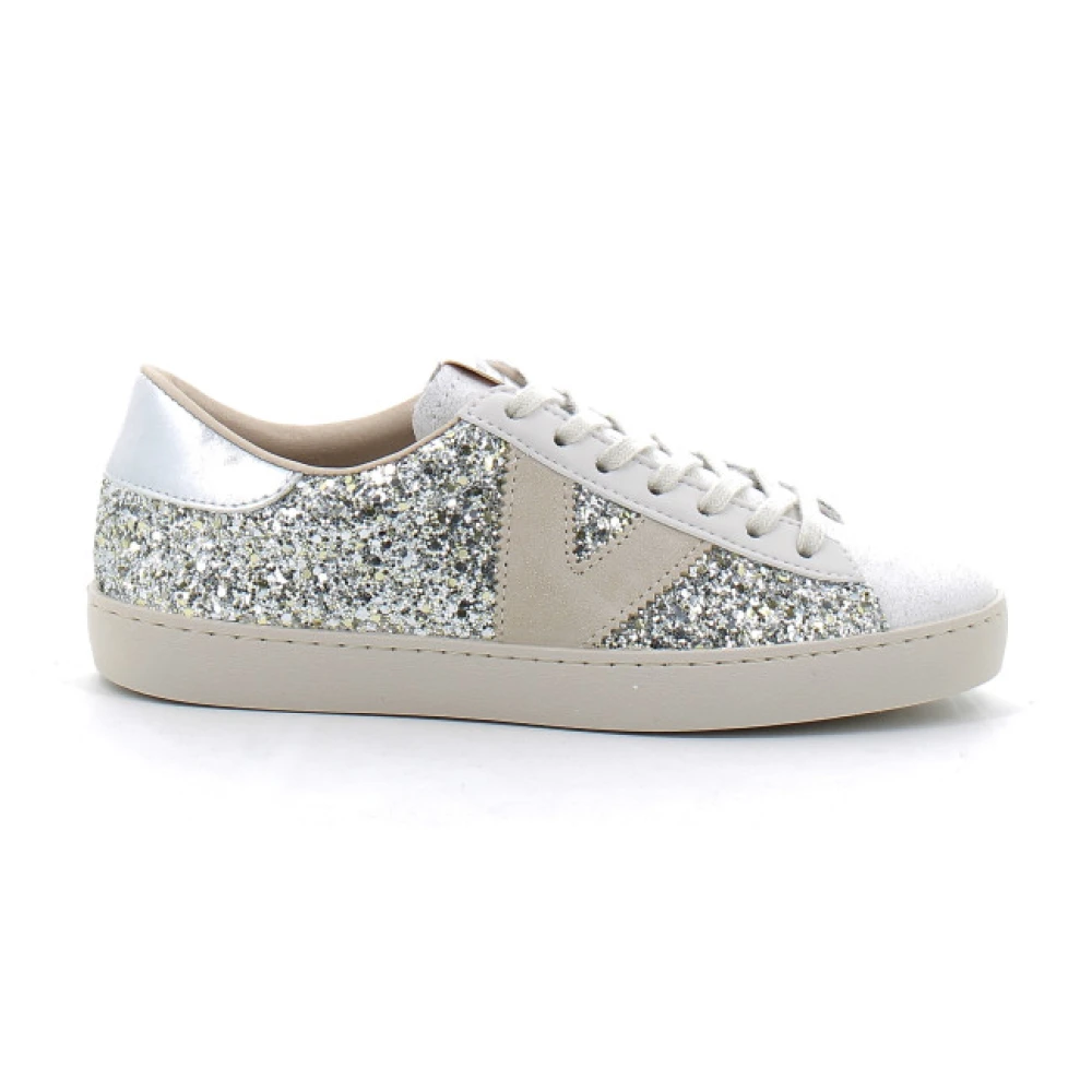 Shoes > Sneakers - - Victoria - Modalova