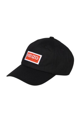 black-baseball-cap-stylish-accessory