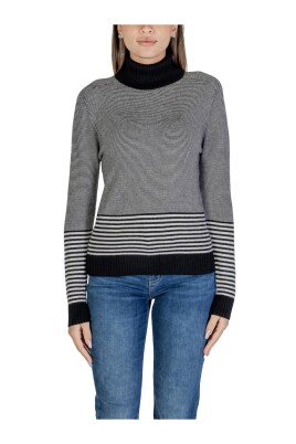 striped-turtleneck-knit-sweater