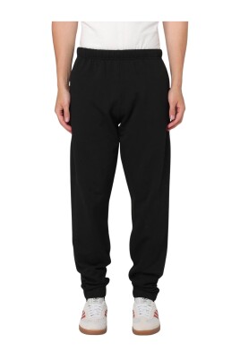pantalon-noir-coupe-decontractee-confortable