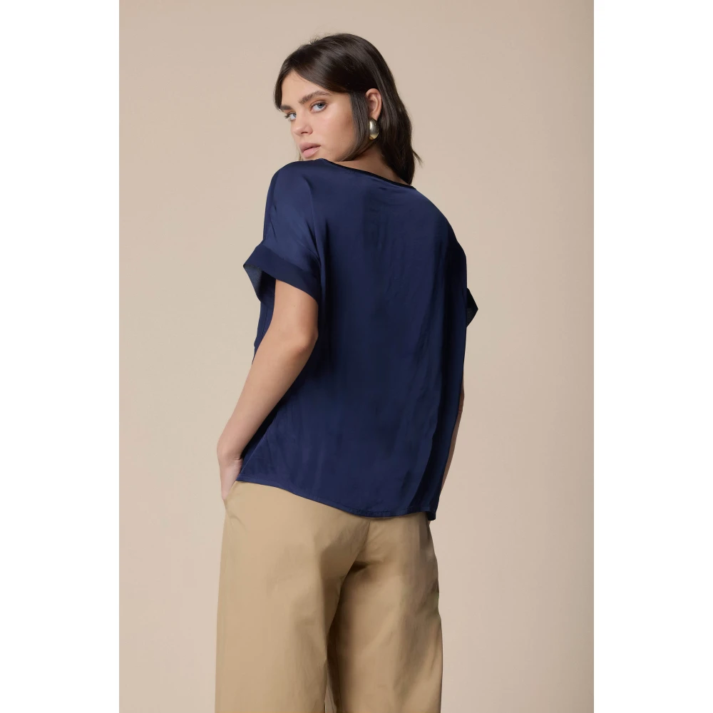 Kocca Stijlvolle Blouses voor Vrouwen Blue Dames