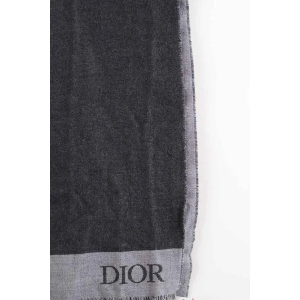 Dior Vintage Pre-owned Wool scarves Gray Dames