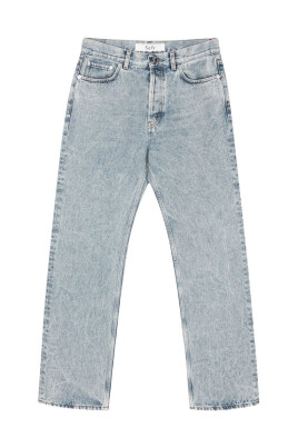 classic-cut-jeans