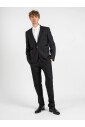 single-breasted-suits