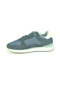 runner-sneakers