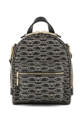 sac-a-dos-noir-par-emporio-armani