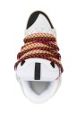 baskets-blanches-a-semelle-en-caoutchouc