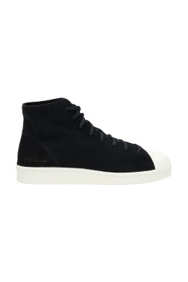 pro-model-sneakers