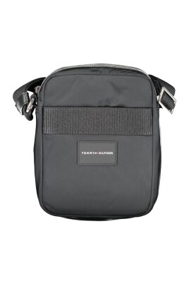 black-shoulder-bag-with-zip-closure
