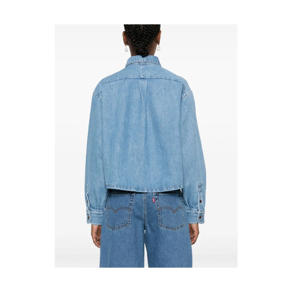 A.p.c. Lichtblauwe knoopsluiting buitenkleding met borstzak Blue Dames