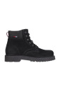 bottines-en-daim-noir-a-lacets