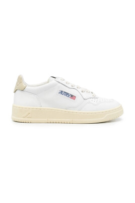 sneakers-elegantes-pour-hommes-et-femmes