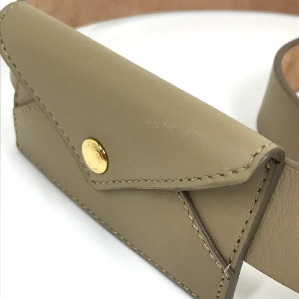 Burberry Vintage Pre-owned Leather belts Beige Dames