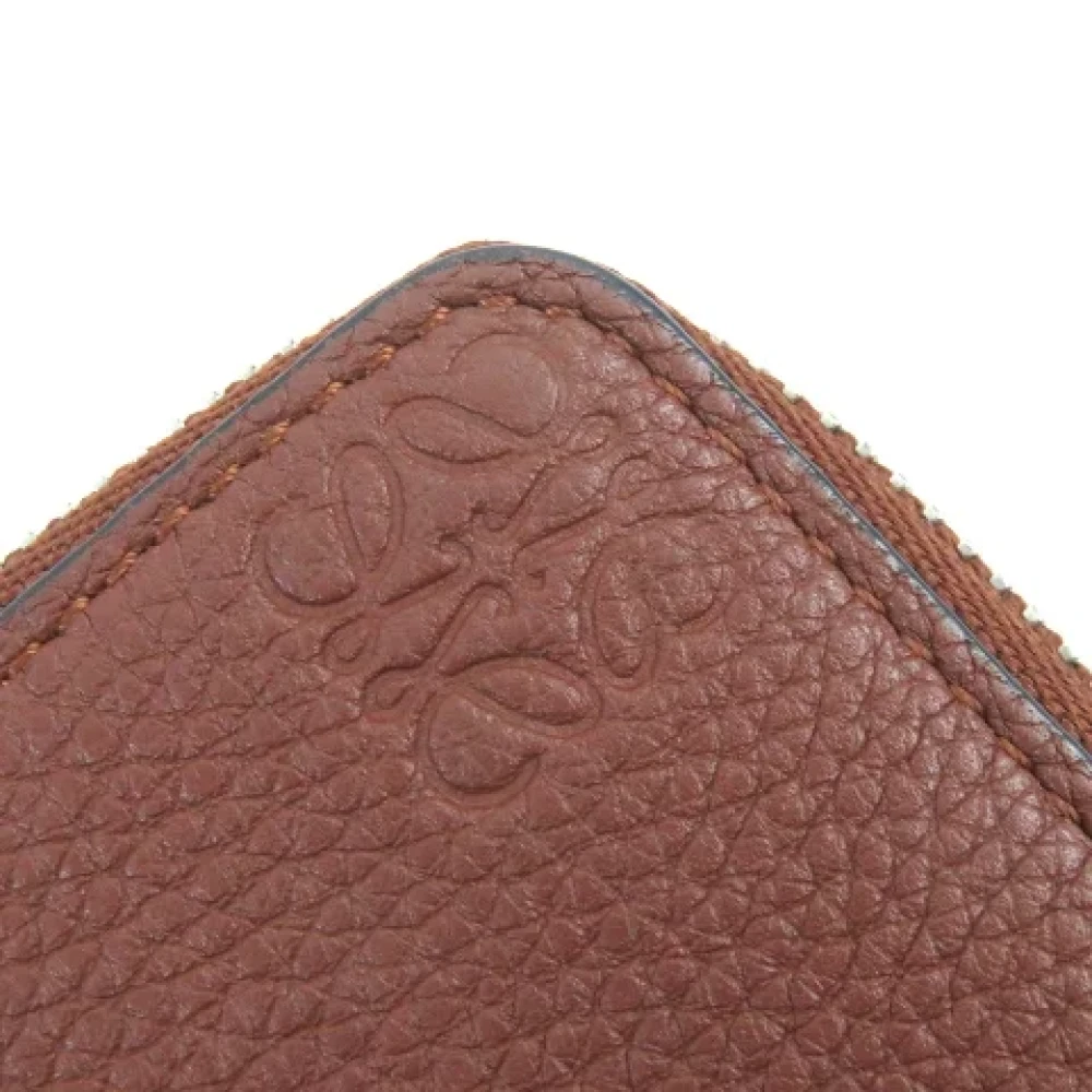 Loewe Pre-owned Leather wallets Brown Dames