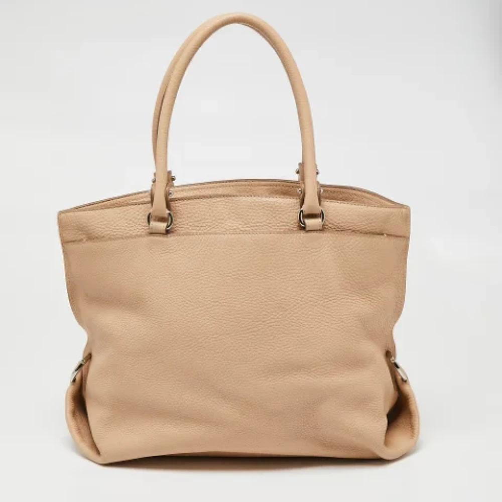Salvatore Ferragamo Pre-owned Leather totes Beige Dames