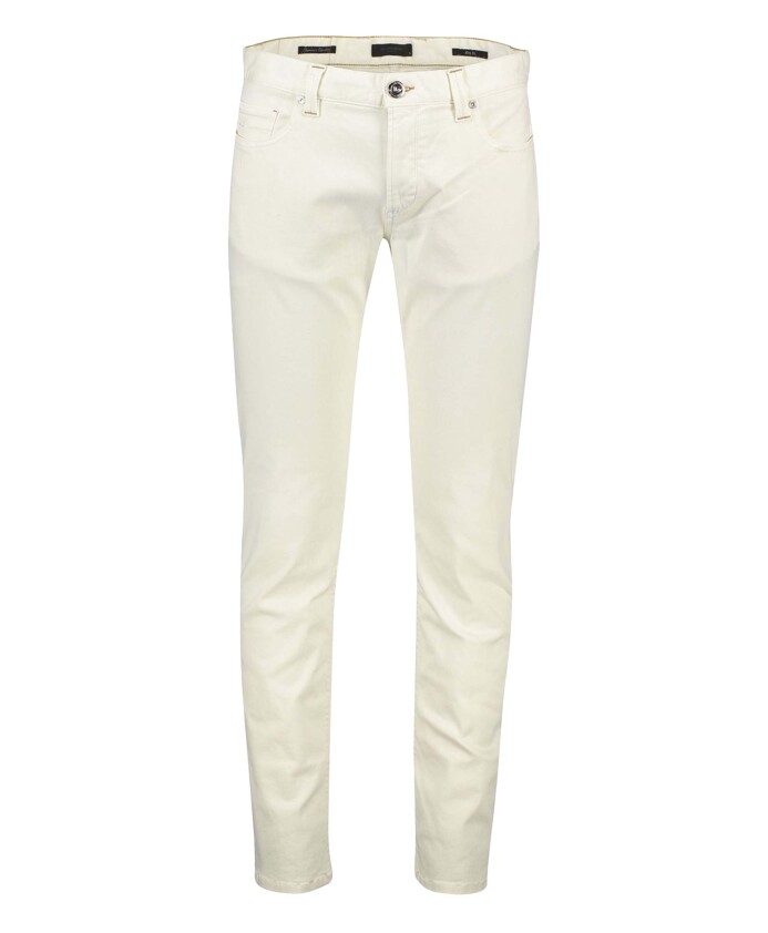 jeans-ecru-elegants-mettre-a-jour-collection