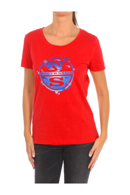 short-sleeve-t-shirt-with-ribbed-neckline