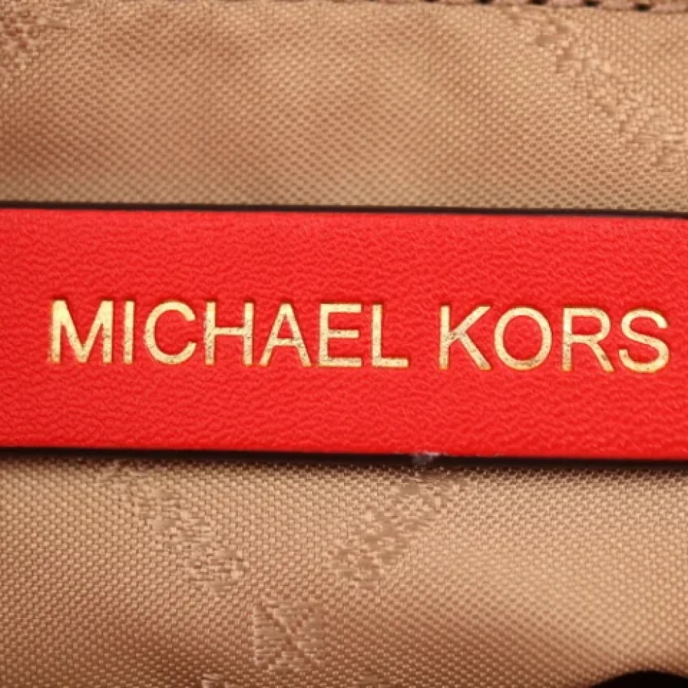 Michael Kors Pre-owned Fabric shoulder-bags Red Dames