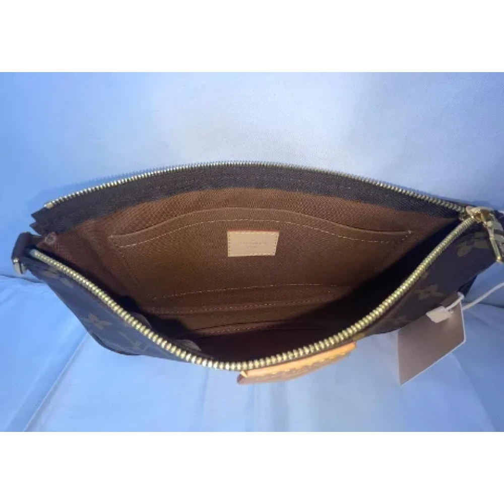 Louis Vuitton Vintage Pre-owned Canvas louis-vuitton-bags Brown Heren