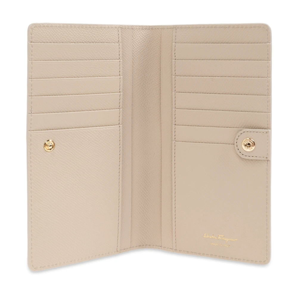 Salvatore Ferragamo Leren portemonnee Beige Dames