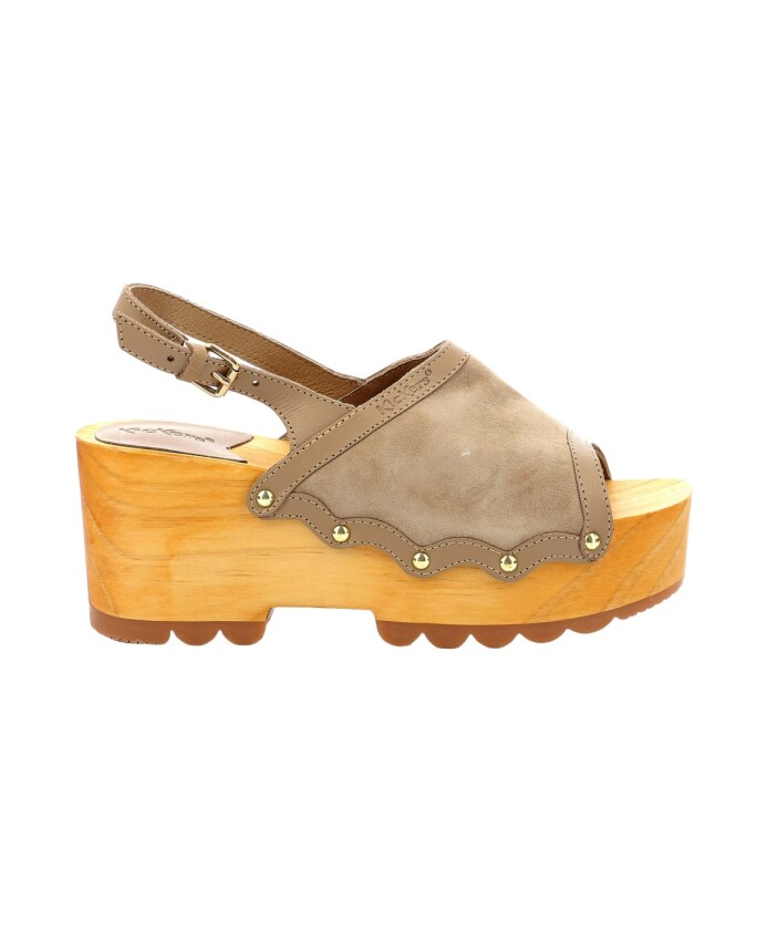 sandales-compensees-en-bois