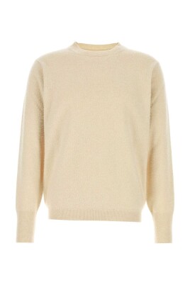 soft-cashmere-blend-sweater