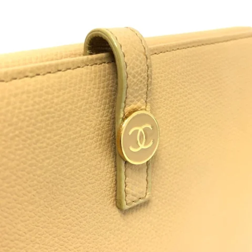 Chanel Vintage Pre-owned Leather wallets Beige Dames