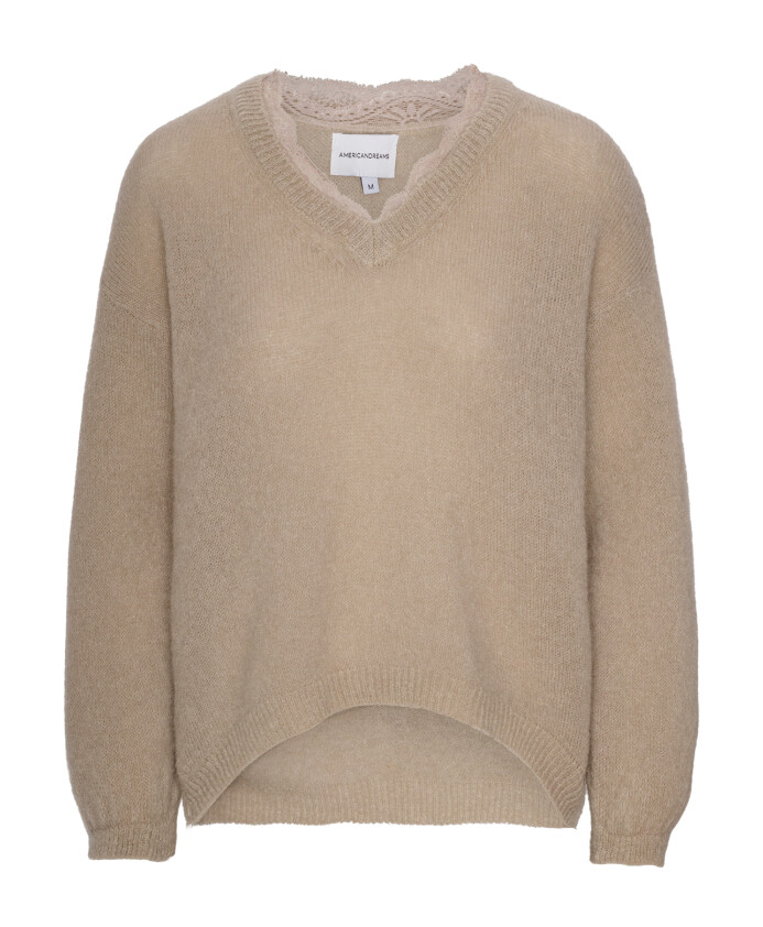 delicate-kant-trui-in-beige