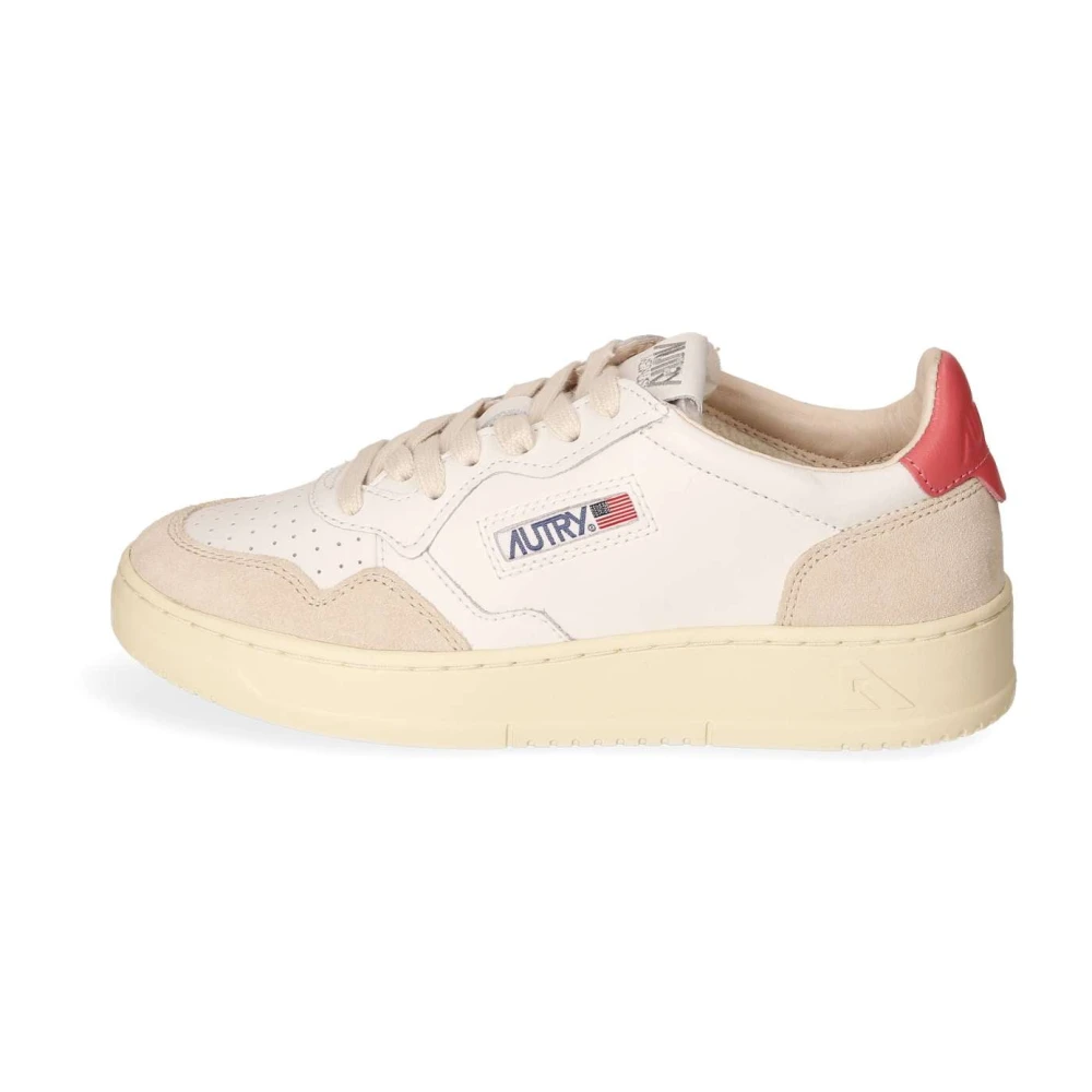 Autry Läder låg topp sneaker med ikonisk häl White, Dam