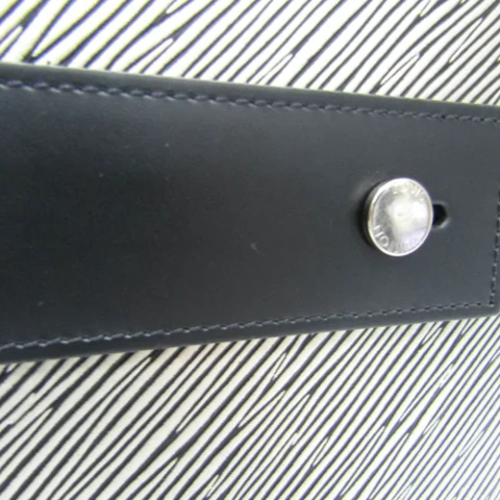 Louis Vuitton Vintage Pre-owned Leather clutches Gray Dames