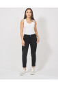 zwarte-carrot-mom-fit-broek