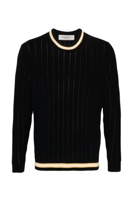 pull-en-tricot-a-cable-bleu-nuit