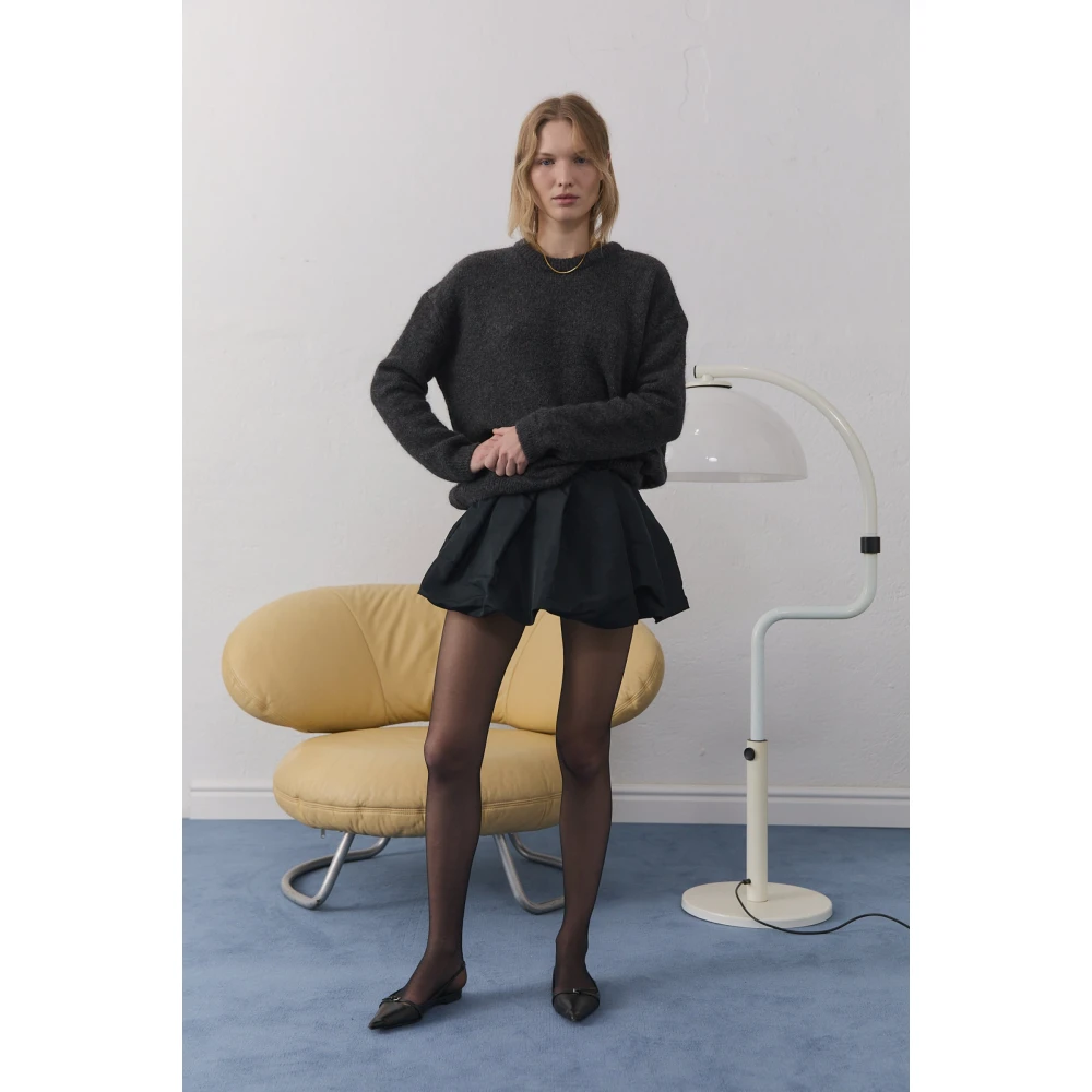 The New Society Zachte Graphite Jumper met Geribbelde Details Gray Dames